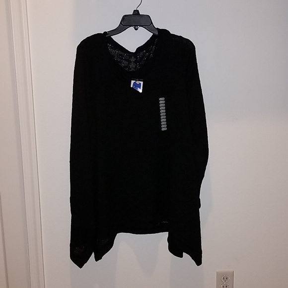 Grace Elements Sweaters - NWT! Sweater, stylish angled bottom. Lightweight.